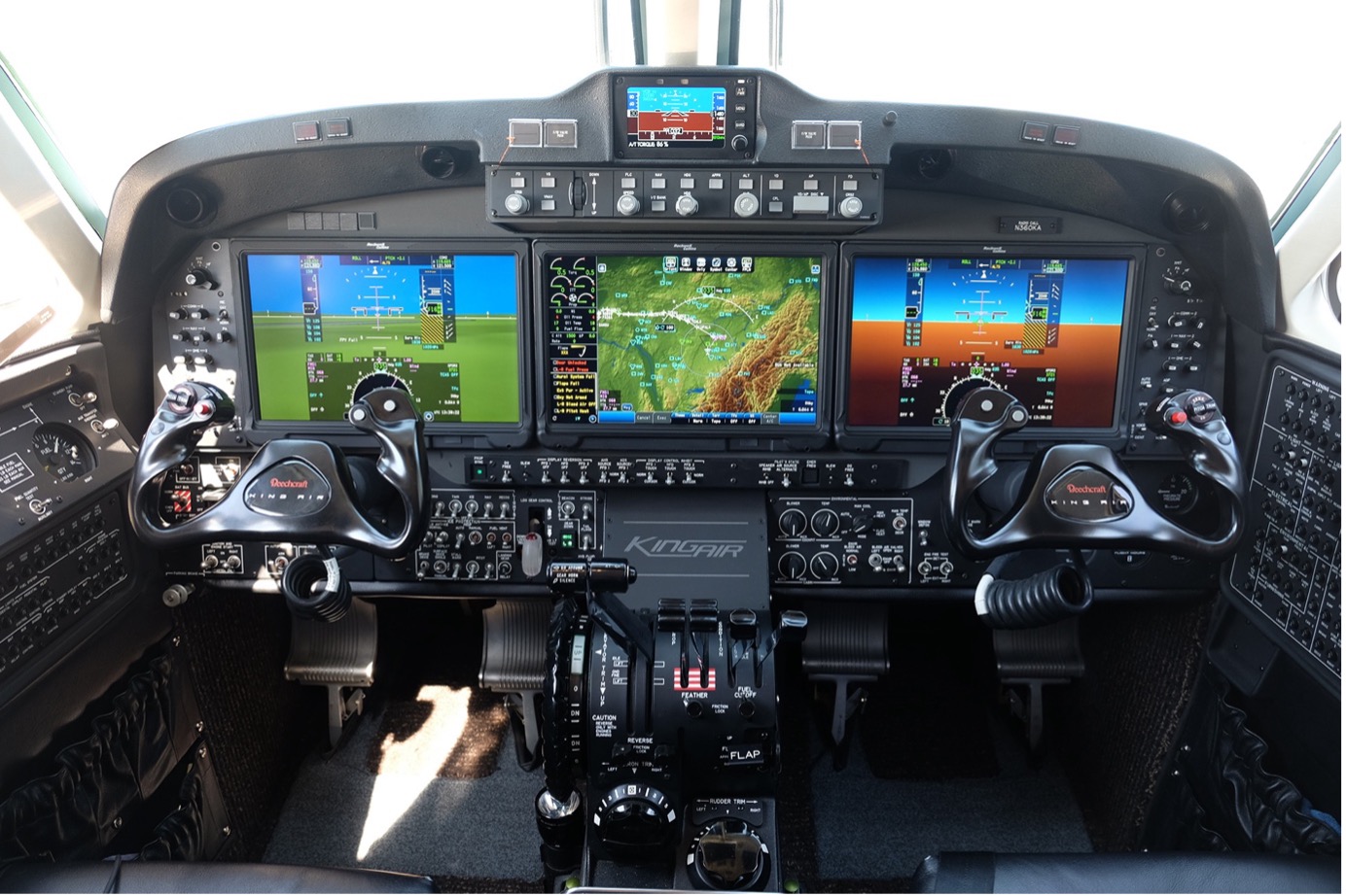 Collins Pro Line Fusion avionics in a King Air 360 cockpit