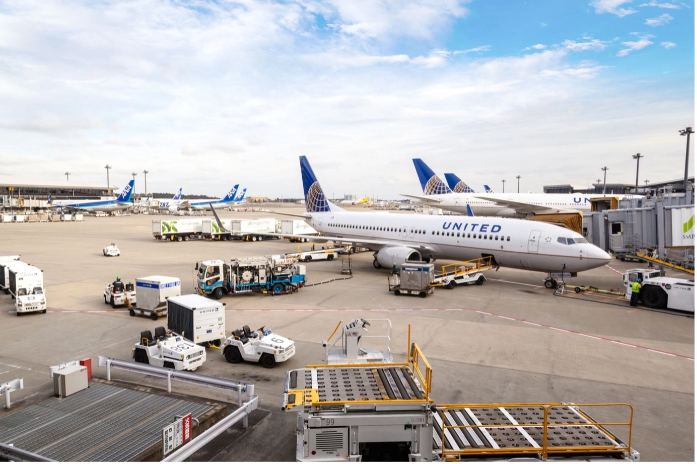 United planes parked at the airport gates