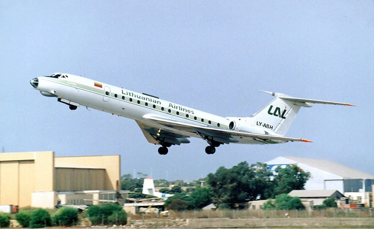 Lithuanian Airlines Tupolev Tu-134