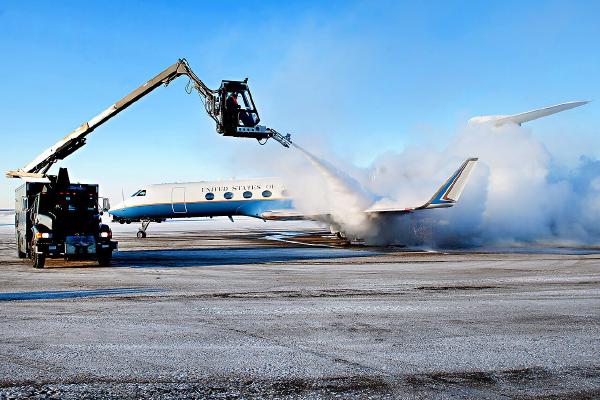 C-37B aircraft gets de-iced