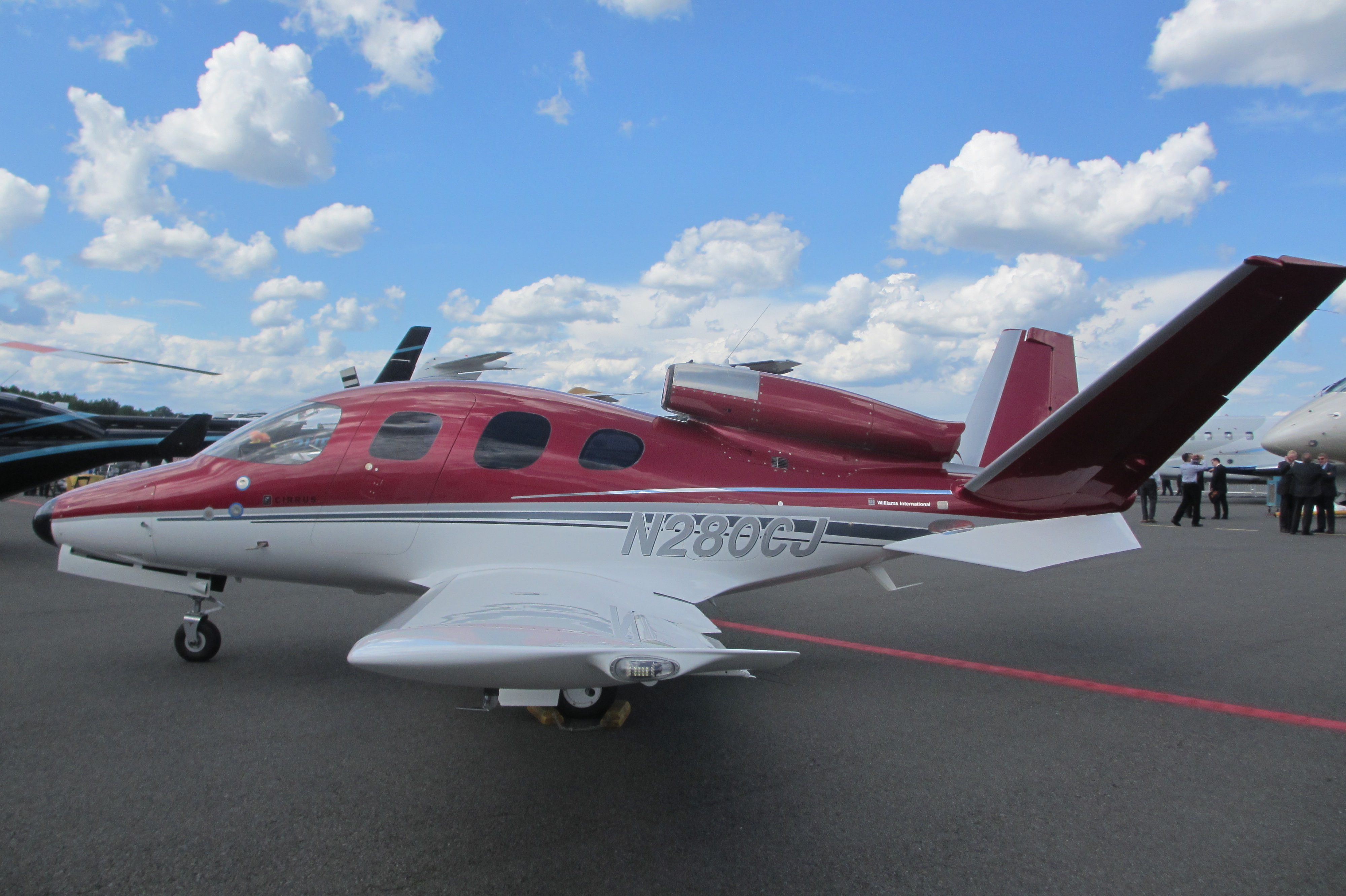 Cirrus Vision SF50 exterior facing left.