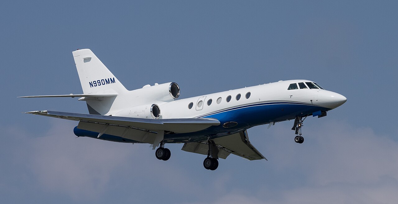 N990MM Dassault Breguet Falcon 50 FA50.