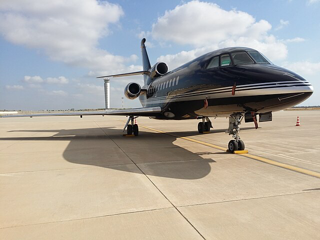 Dassault Falcon 900B Registration G-HMEI.