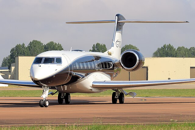Gulfstream G700.