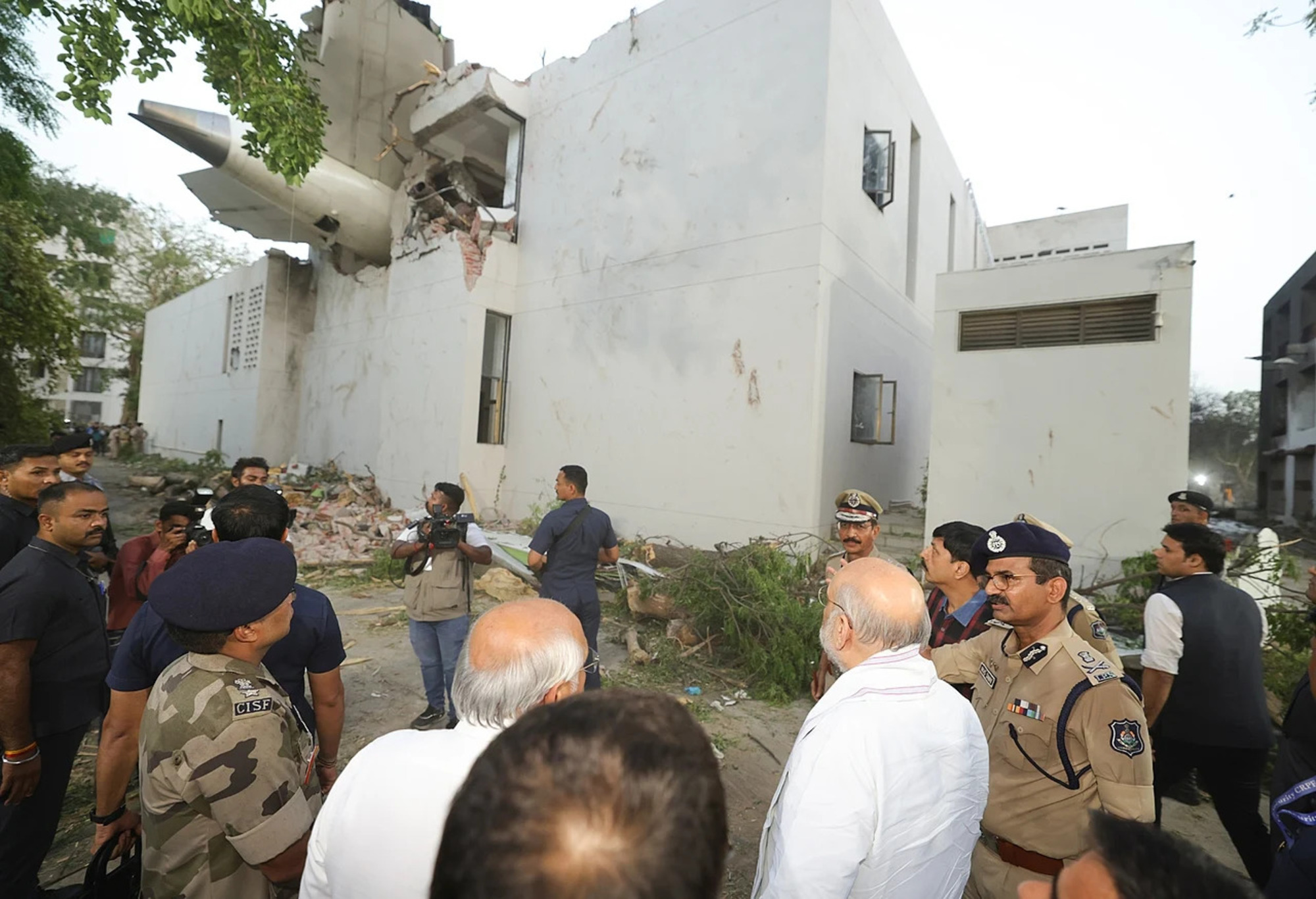 Shri Amit Shah visits the crash site of Air India Flight 171.
