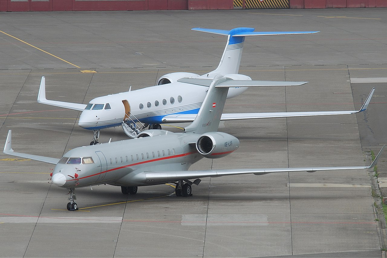 Vista Jet Bombardier BD-700-1A10 Global Express XRS