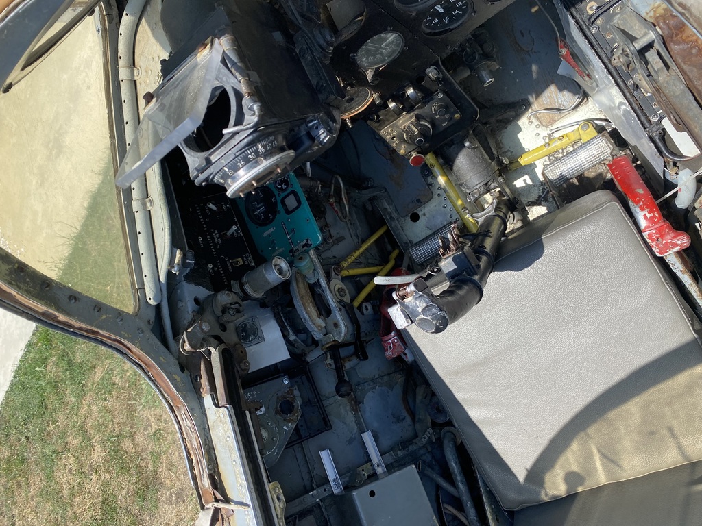 MiG-17 cockpit