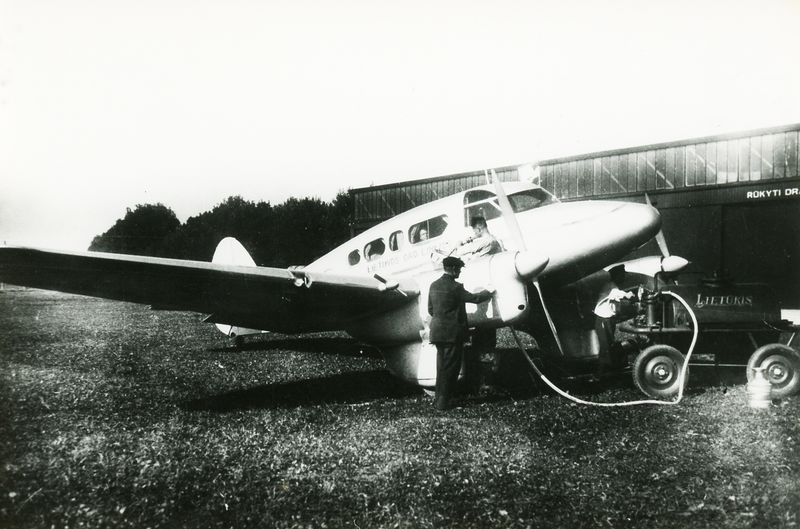 Percival Q.6 aircraft being re-fueled