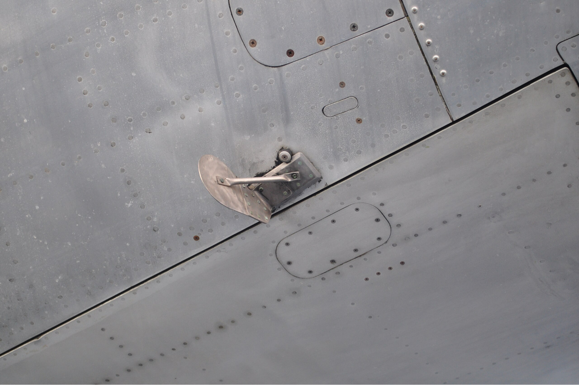 A Cooper vane in the unlocked position.
