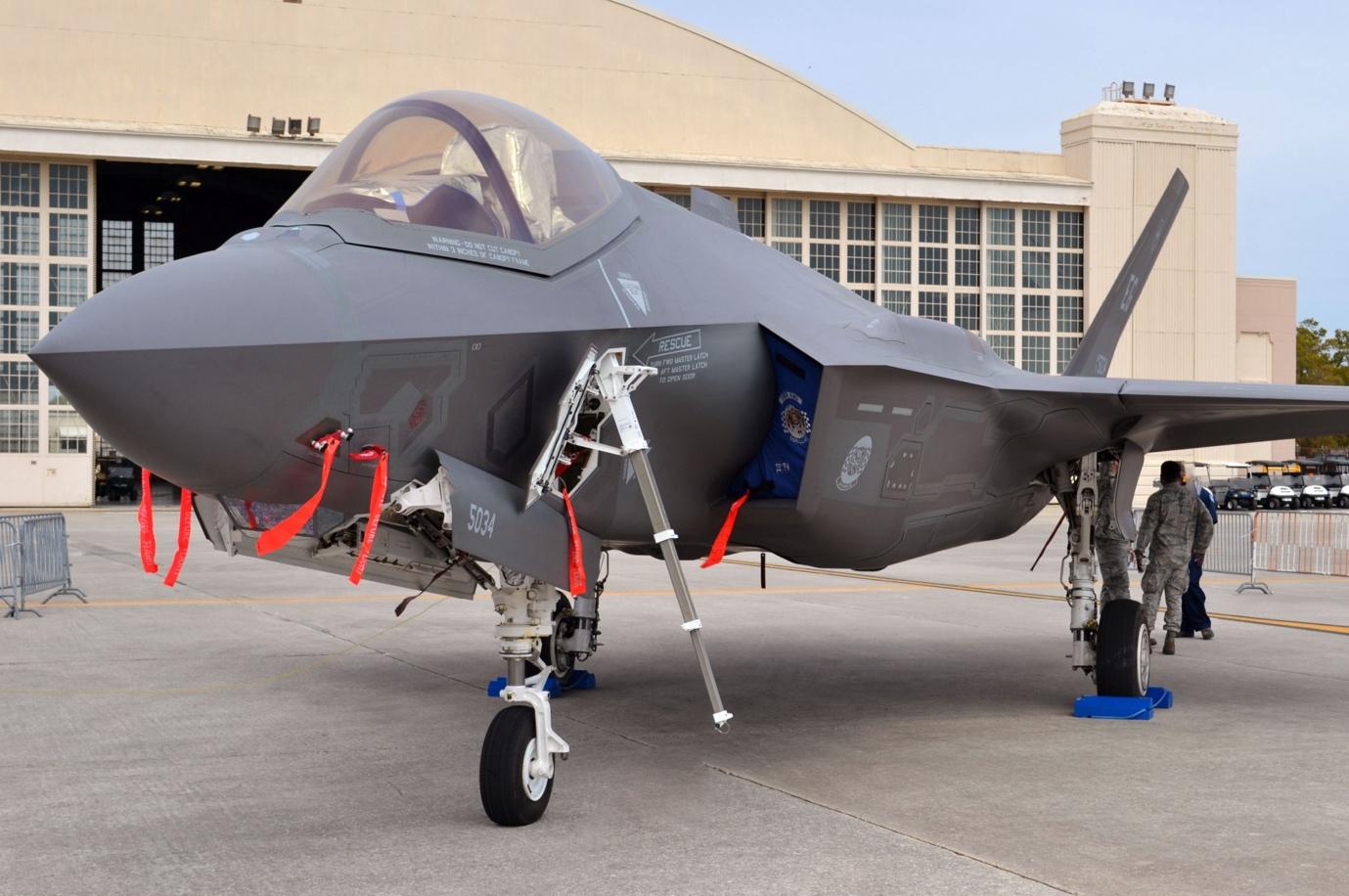 Lockheed Martin F-35 Joint Strike Fighter